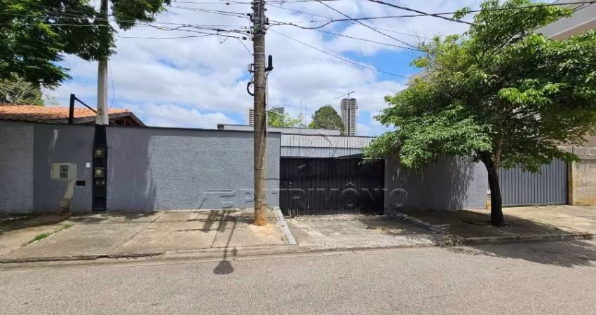 Casa no bairro Alto da Boa Vista com 3 dormitórios, 1 sendo suíte