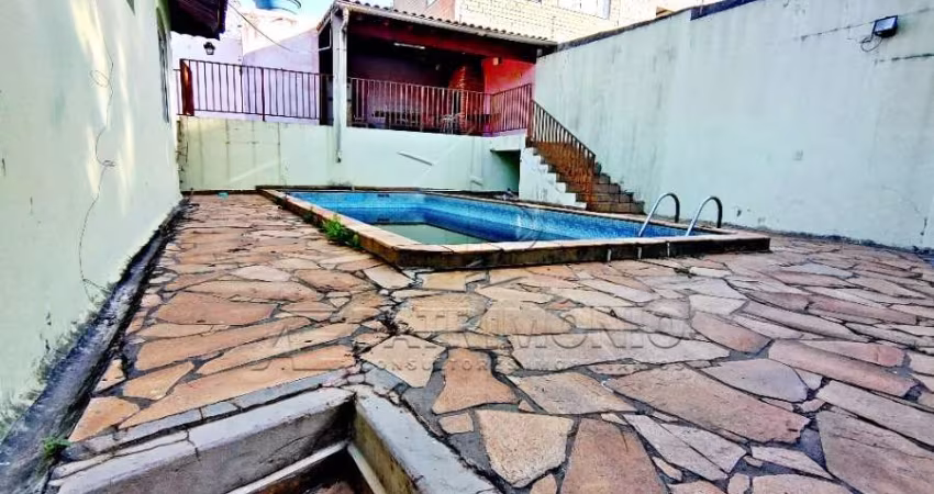 CASA ASSOBRADADA COM 4 DORMS SENDO 2 SUITES; CAROLINA; SOROCABA; LESTE