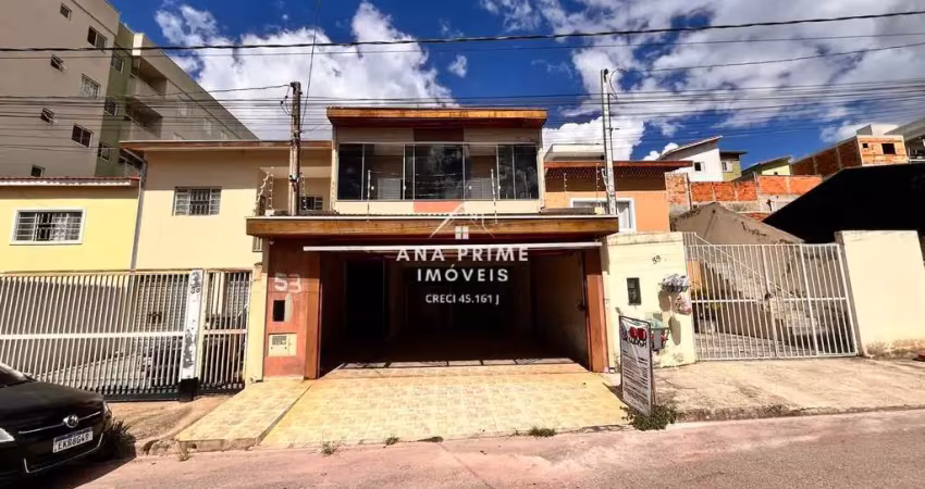 Casa assobradada 300m² - 4 dormitórios - Jardim dos Bandeirantes