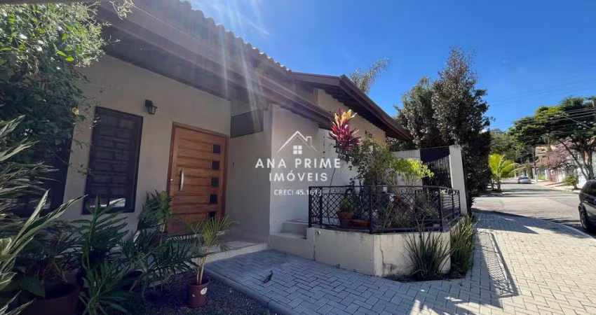 Casa em condomínio 180m² à venda - 3 suítes - Urbanova
