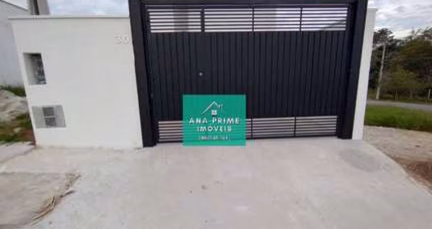 Casa 82m² á venda - 3 dormitórios (1 suíte) - Zona leste SJC