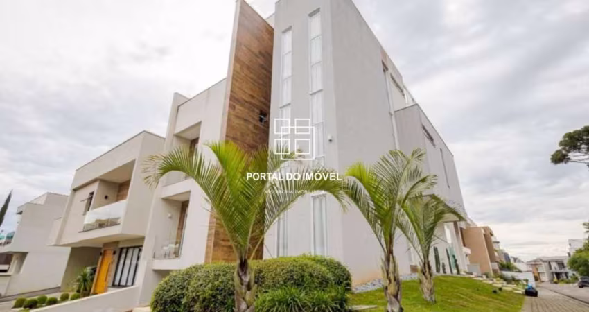 Casa em condomínio fechado com 4 quartos à venda na Rua Maria Luiza Bazzani Natal, Uberaba, Curitiba