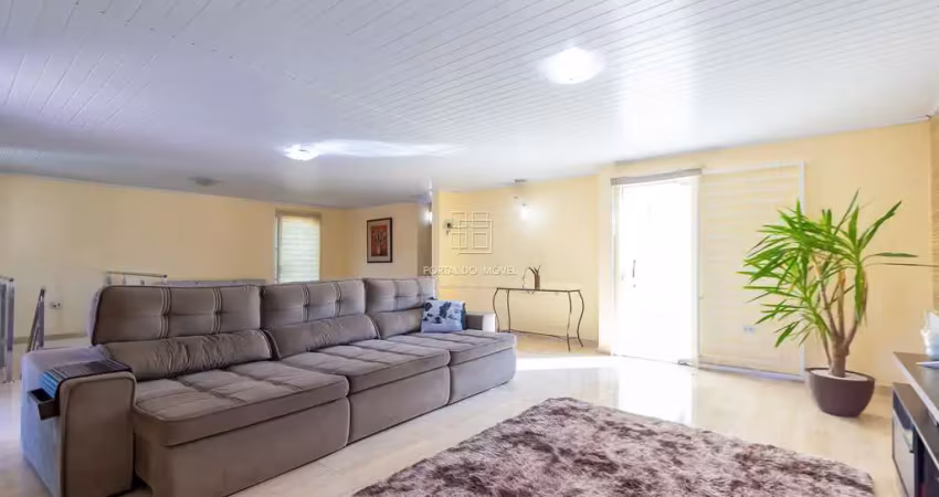Casa com 4 quartos à venda na Rua Subtenente Francisco Hierro, Uberaba, Curitiba
