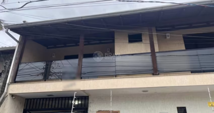 CASA PARA LOCAÇÃO ANUAL - CENTRO DE BALNEÁRIO CAMBORIÚ
