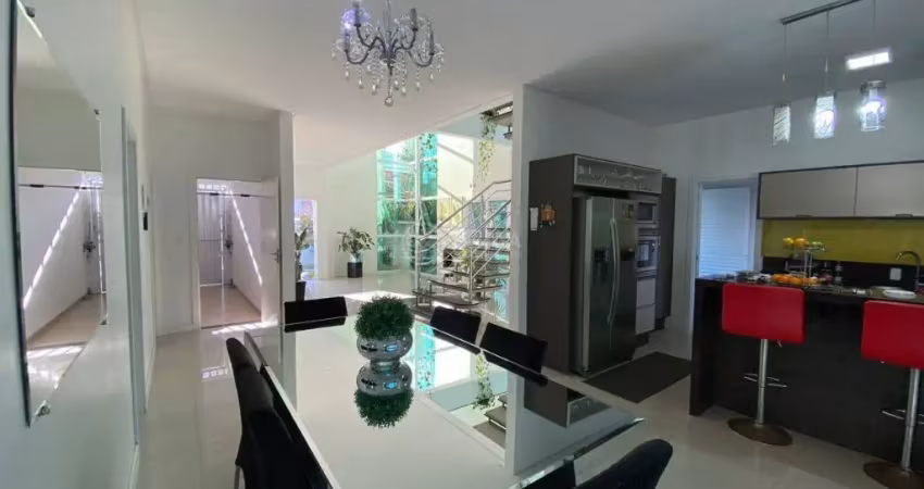 Casa de alto padrão no coração de balneário camboriú