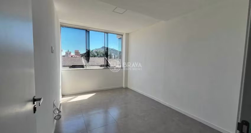 Apartamento novo para locação anual com closet – tabuleiro, camboriú