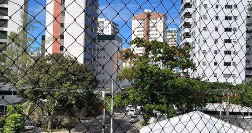 Venda: Apartamento em Boa Viagem, Recife. 100m², 3 dormitórios, 1 suíte, 2 banheiros por R$ 470.000. Sua nova casa!