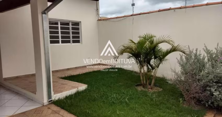 Casa para Venda em Boituva, Residencial Vitória, 3 dormitórios, 1 suíte, 2 banheiros, 2 vagas