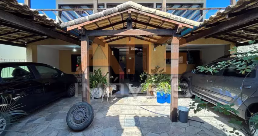Casa duplex 7 quartos sendo 5 suítes piscina churrasqueira
