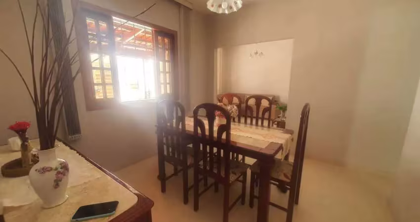 Casa à venda no Jardim Beatriz, Pará de Minas 