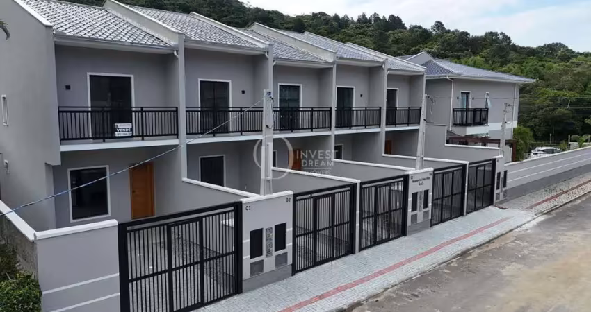 Sobrados com 02 suÍtes 122 m2 centro portobelosc, Centro, Porto Belo - SC