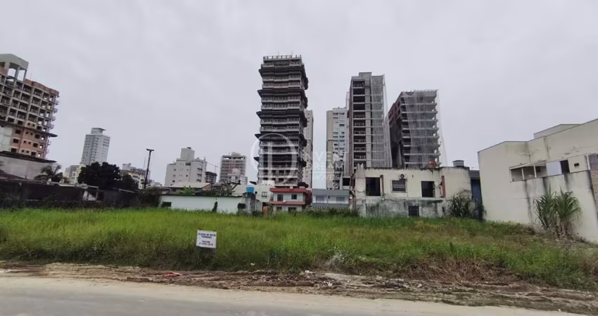 Terreno 4°av / meia praia, Meia Praia, Itapema - SC