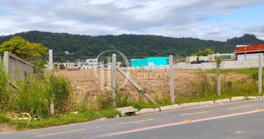 Terreno em balneÁrio camboriÚ prox. br 101, Nova Esperança, Balneário Camboriú - SC