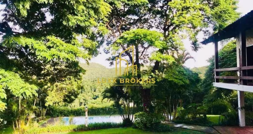 Chácara Malota - Casa com 4 dormitórios à venda, 669 m² por R$ 2.650.000,00 - Malota - Jundiaí/SP