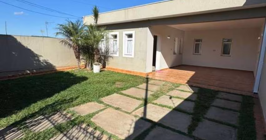 Ótima Casa p/ Locação Localizado no Jardim São Lourenço - Bragança Paulista