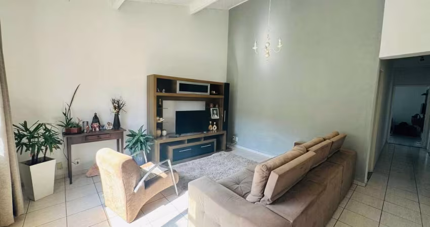 Excelente Casa a Venda! Jardim Das Laranjeiras - Bragança Paulista SP