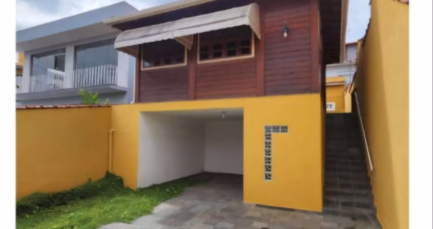 Casa a venda no bairro Jardim Califórnia - Bragança Paulista SP.