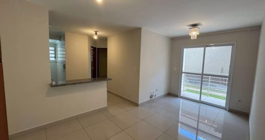 Lindo Apartamento Térreo p/ Locação! Condomínio Colinas de São Lourenço .