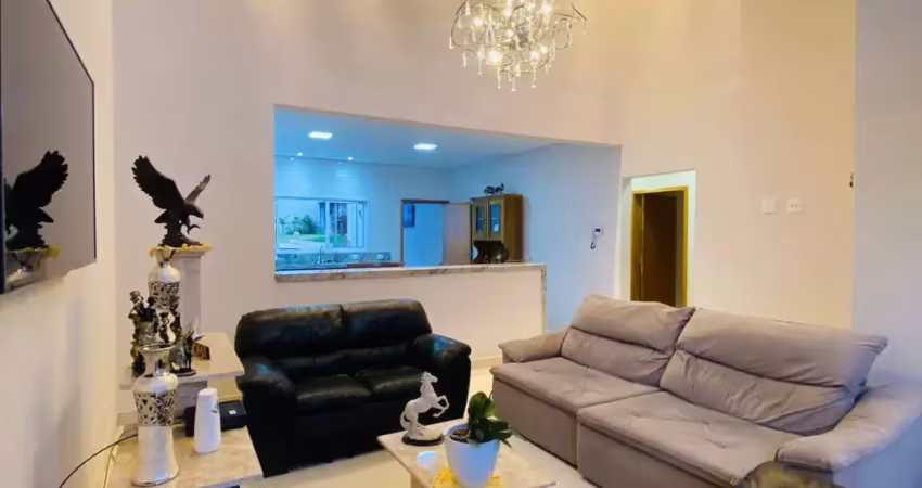 Casa com 3 quartos à venda na Rua Dona Regina Michielin, Jardim Belvedere, Araras