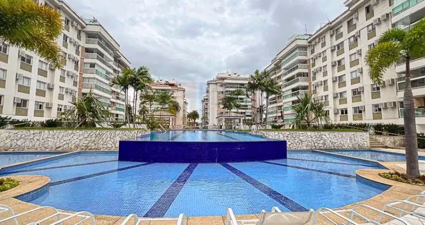 Apartamento reformado à venda laguna di mare barra da tijuca de 107m² com 3 quartos 1 suíte  varanda gourmet dependência completa 2 vagas de garagens