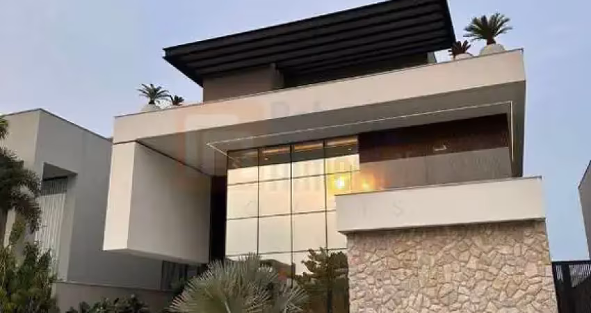 Pronta para morar! magnífica casa à venda condomínio alphaville 904m² área útil terreno de 622m² 5 suítes piscina sauna varanda gourmet churrasqueira