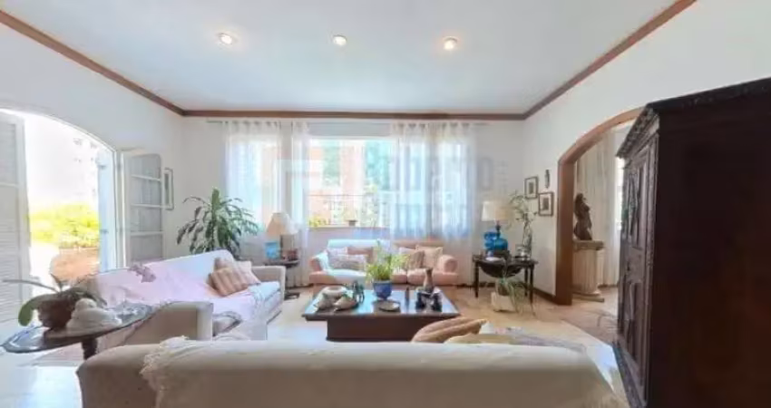 Belíssima cobertura duplex a venda copacabana no bairro peixoto de 560m2 com 4 quartos sendo 1 suíte cozinha planejada com dependência 2 vagas