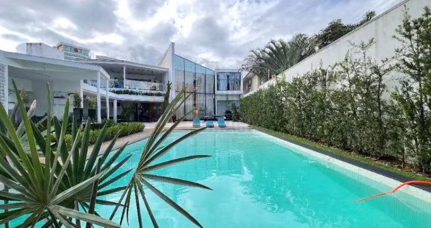 Magnífica casa decorada e mobiliada à venda no condomínio novo leblon barra da tijuca de 980m²  4 suítes sendo 1 master piscina sauna varanda gourmet