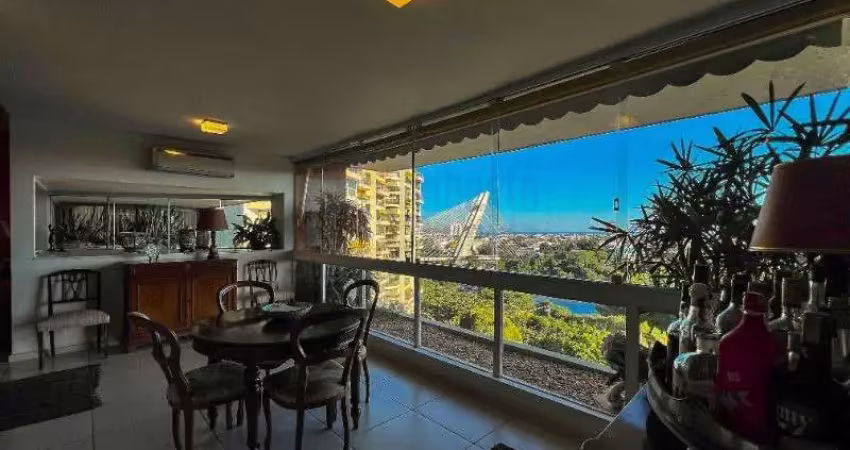 Apartamento com vista à venda barra da tijuca 200m² de 4 quartos transformado para 2 sendo 1 suíte sala com 3 ambientes varandão 2 vagas de garagem