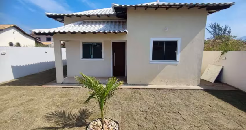 Casa para Venda em Saquarema, Jaconé, 2 dormitórios, 1 suíte, 2 banheiros, 2 vagas