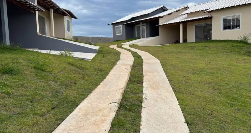 Casa para Venda em Saquarema, Itaúna, 2 dormitórios, 1 suíte, 2 banheiros, 1 vaga