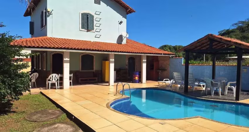 Casa para Venda em Saquarema, Jaconé, 4 dormitórios, 3 banheiros, 2 vagas