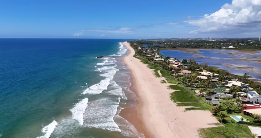 Casa pé na areia Condomínio Praia  dos lagos