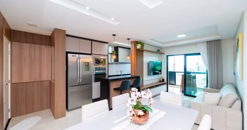 Apartamento com 3 quartos à venda na Rua Engenheiro Ademar Munhoz, Uberaba, Curitiba