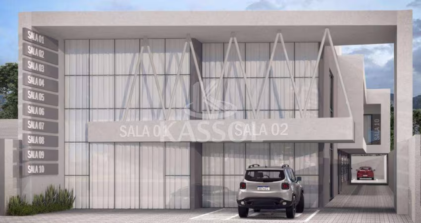 Centro Comercial MUNIQUE  Sala com mezanino e dois banheiros