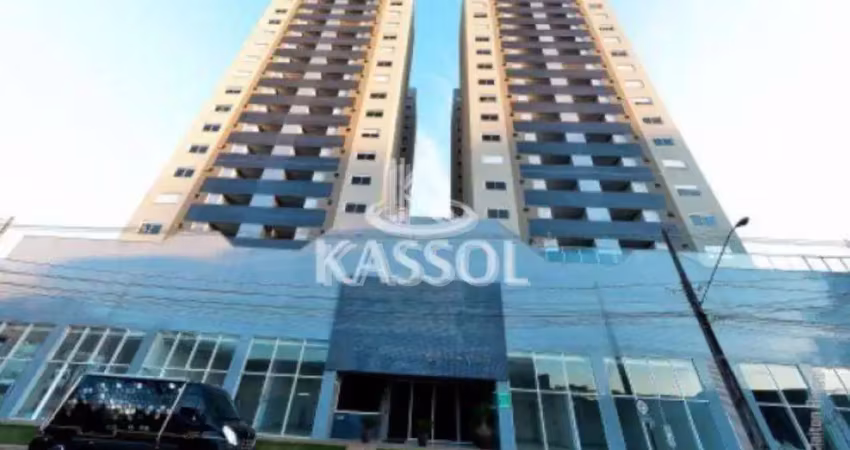 Apto andar alto Edficio Sylvio Kyssula, 2 vagas livres, vista Lago