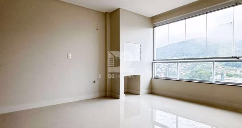 APARTAMENTO COM 3 SUÍTES | CENTRO