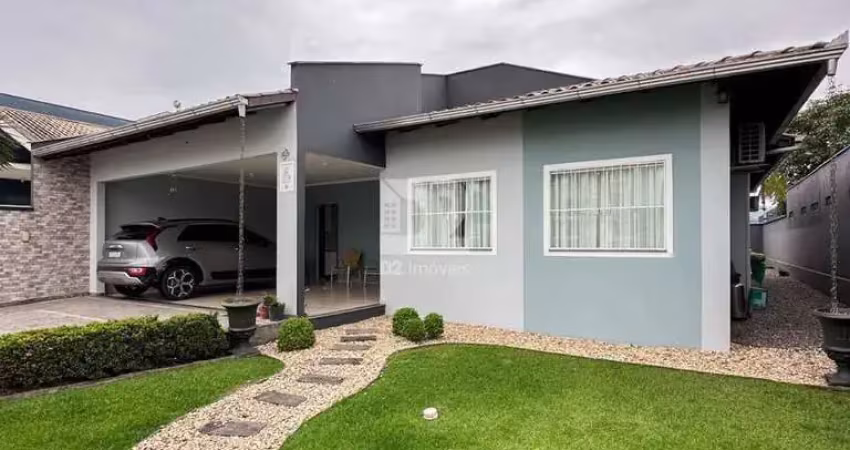 CASA SEMIMOBILIADA COM 3 QUARTOS | TRÊS RIOS DO SUL