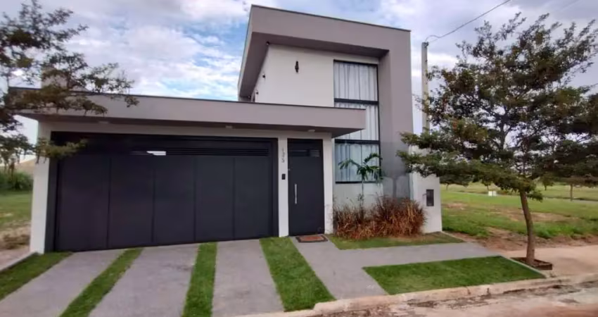 Casa para Venda em Araras, Jardins de Samantha III, 3 dormitórios, 1 suíte, 2 banheiros, 2 vagas