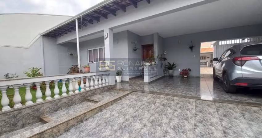 Casa para Venda em Araras, Jardim José Ometto III, 3 dormitórios, 1 suíte, 2 banheiros, 4 vagas