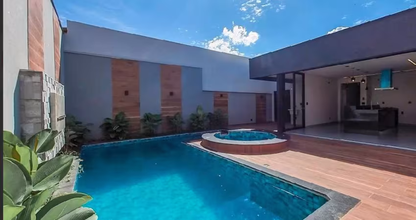 Casa para Venda em Araras, Centro, 3 dormitórios, 2 suítes, 4 banheiros, 3 vagas
