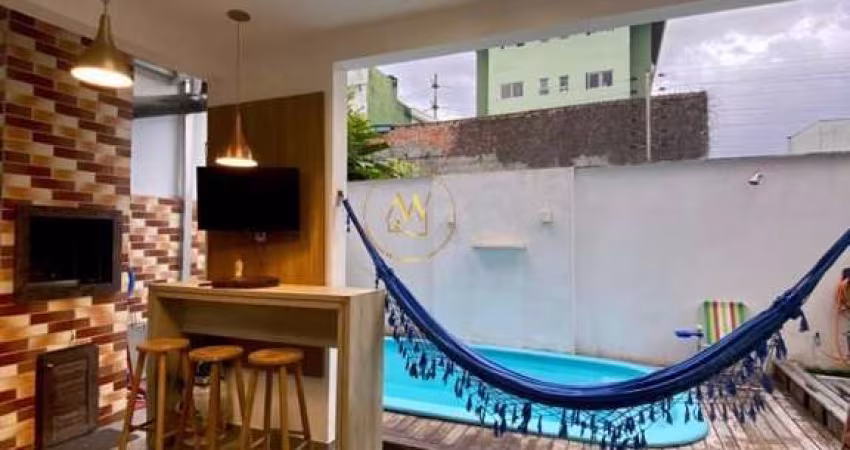 Sobrado Geminado para Venda em Joinville, Bom Retiro, 3 dormitórios, 1 suíte, 3 banheiros, 2 vagas