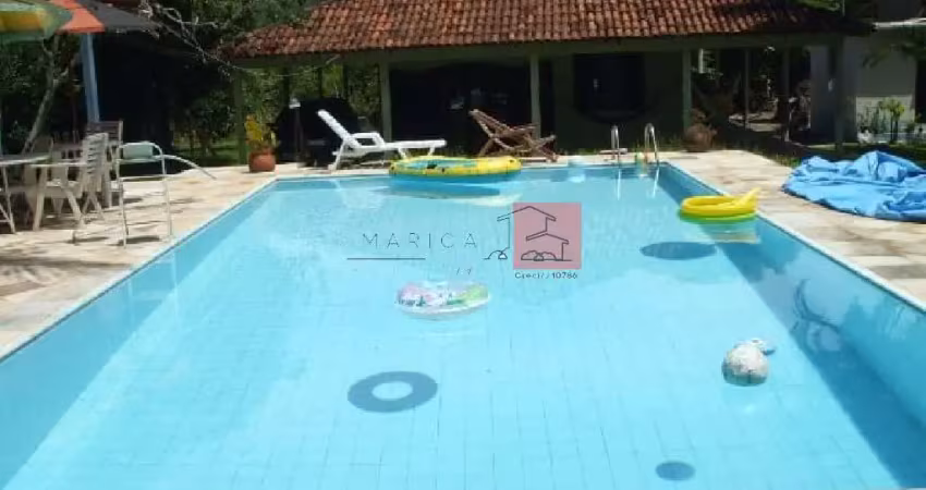 Casa para Venda em Maricá/RJ - 4 Dorm. 280 m2 Área Útil