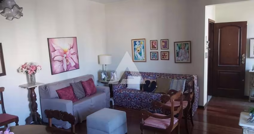 Apartamento na Pituba de 4 quartos sendo 1 suíte, 138m² à venda por R$ 650.000,00