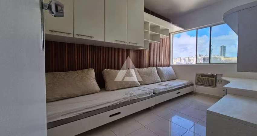 Apartamento na Barra PORTEIRA FECHADA de 2 quartos sendo 1 suíte, 84m² à venda por R$ 490.000,00