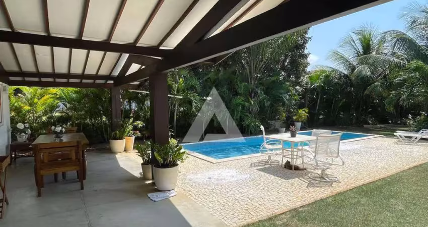 Casa em Interlagos com 5 suítes, 390m² à venda por R$ 4.500.000,00