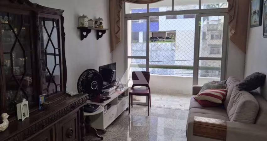 Apartamento no Rio Vermelho com 3 quartos, 84m² à venda por R$ 400.000,00