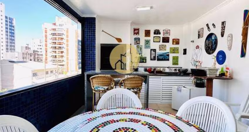 Apartamento com 343,69m² de Área total a 100 metros do mar, próximo a D'Vicz