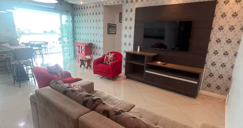 Apartamento mobiliado no centro de Barra Velha SC