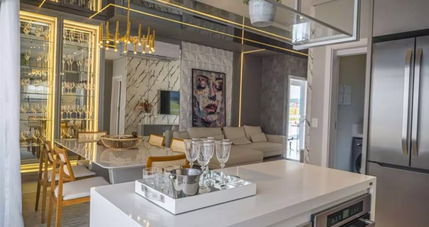 Apartamento com andar alto á venda em Tabuleiro/Barra velha