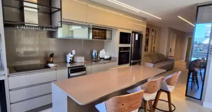 Apartamento alto padrão para venda - 3 suítes - finamente mobiliado e decorado - balneário piçarras/itacolomi